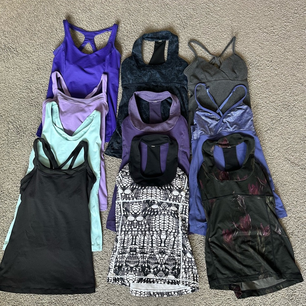 10 Lululemon tank tops. Size 4.